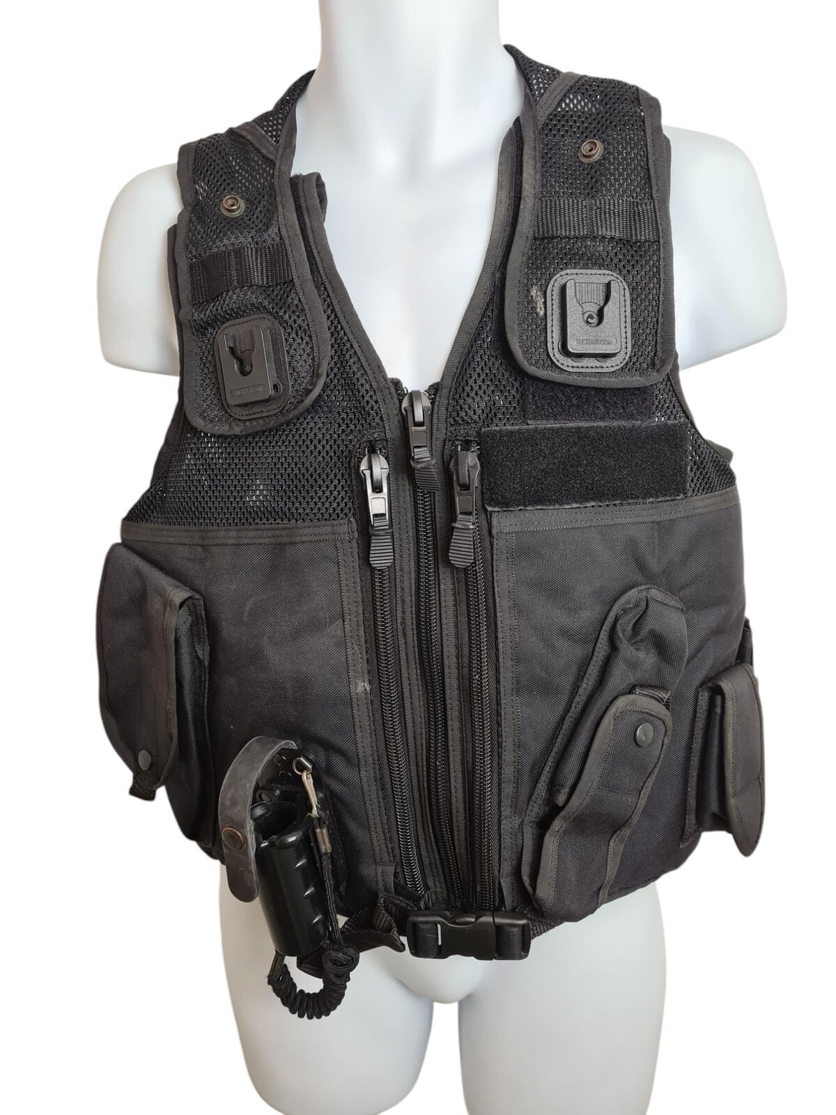 Arktis Tactical Utility Vest With Pouches Security Protection Airsoft Security