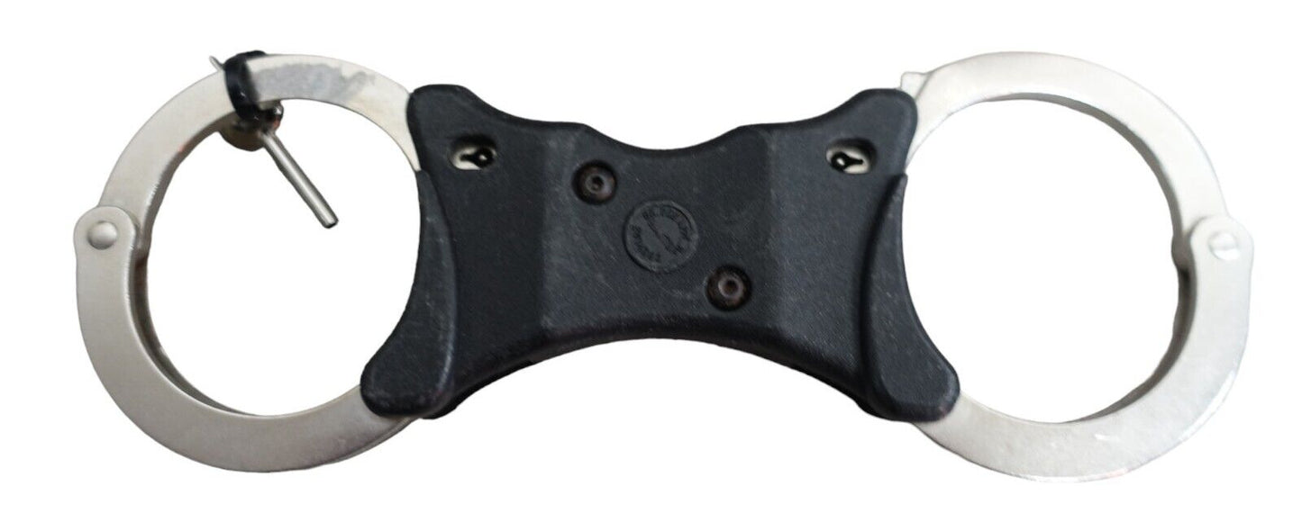 Hiatts Handcuffs Speedcuffs Cuffs Genuine Ex Police Rigid Handcuffs With 1 Key