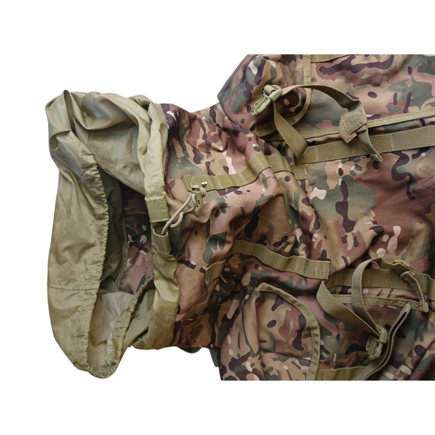 British Army Issue Virtus Daysack Rucksack Backpack PLCE MTP Molle Camo Bergen