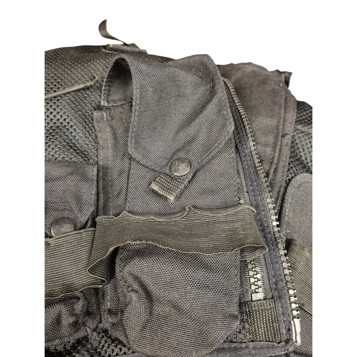 Tactical Vest Integrated Pouches Adjustable Airsoft Security Police Utility