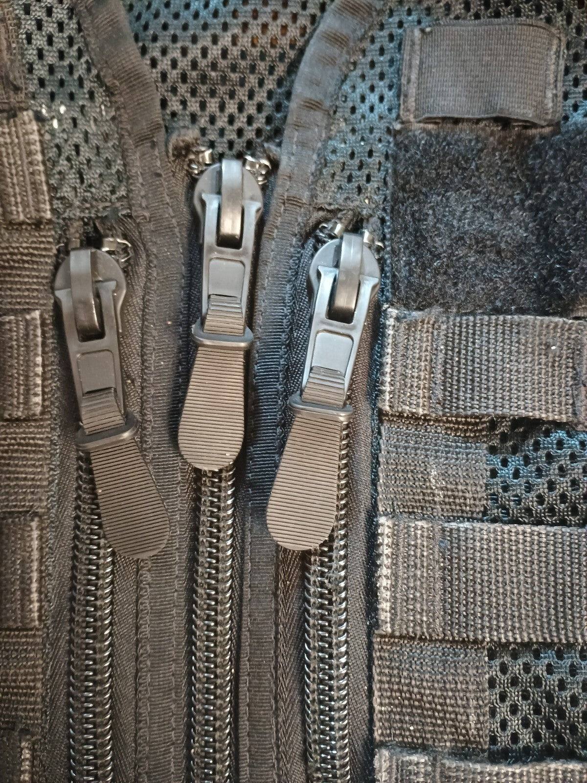 Arktis Molle Tactical Utility Vest Black Size L Adjustable Klickfast Security