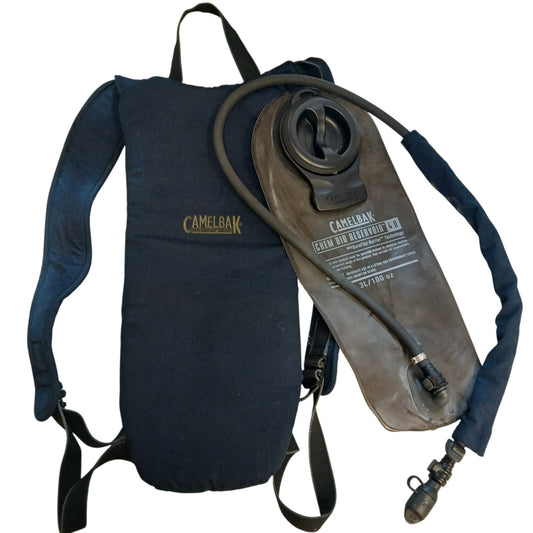 CamelBak Maximum Gear Navy Blue Bag 3L Hydration Pack Backpack With Bladder