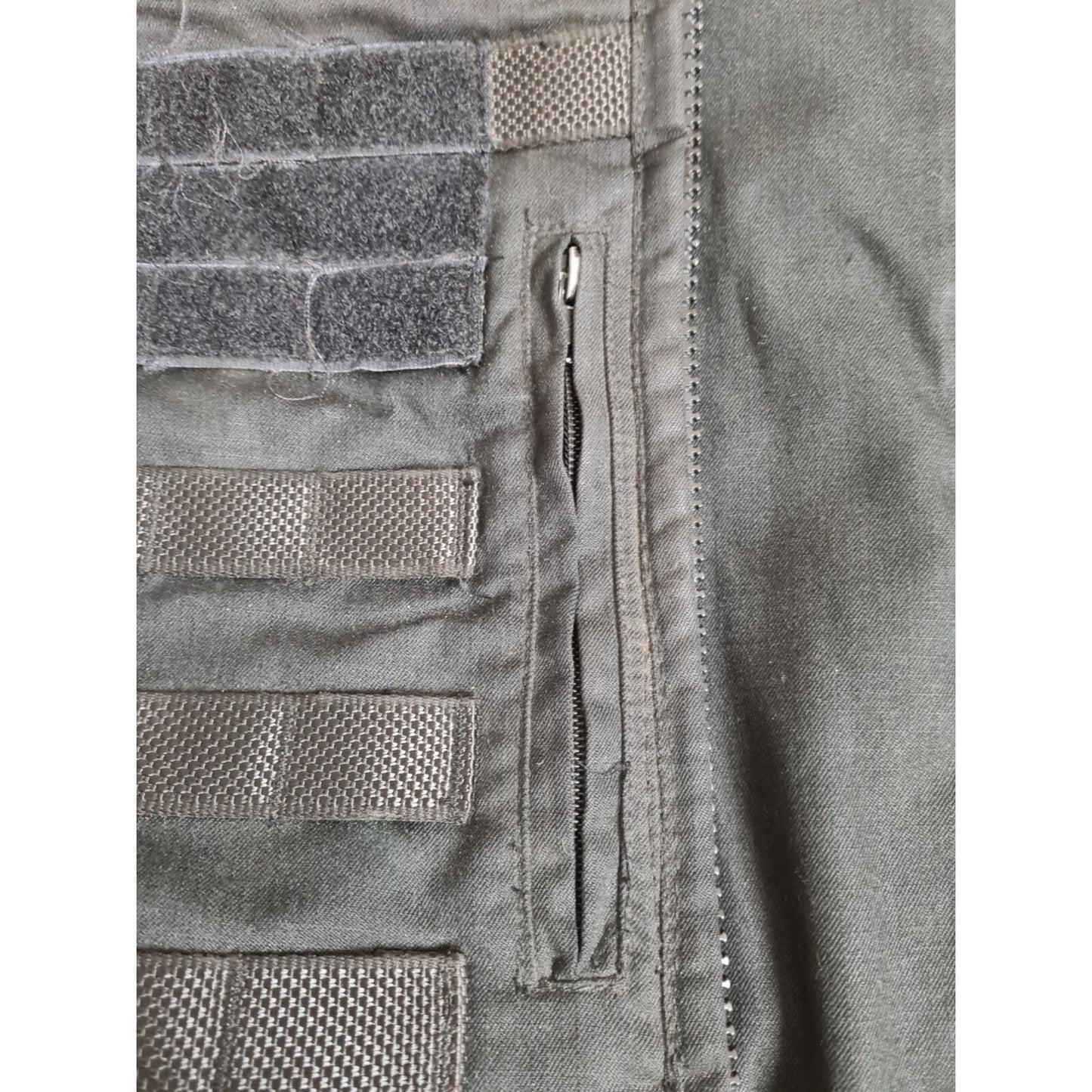 Black Tactical Molle Vest And Body Armour Stab Spike Vest Cover 40L Ex Police