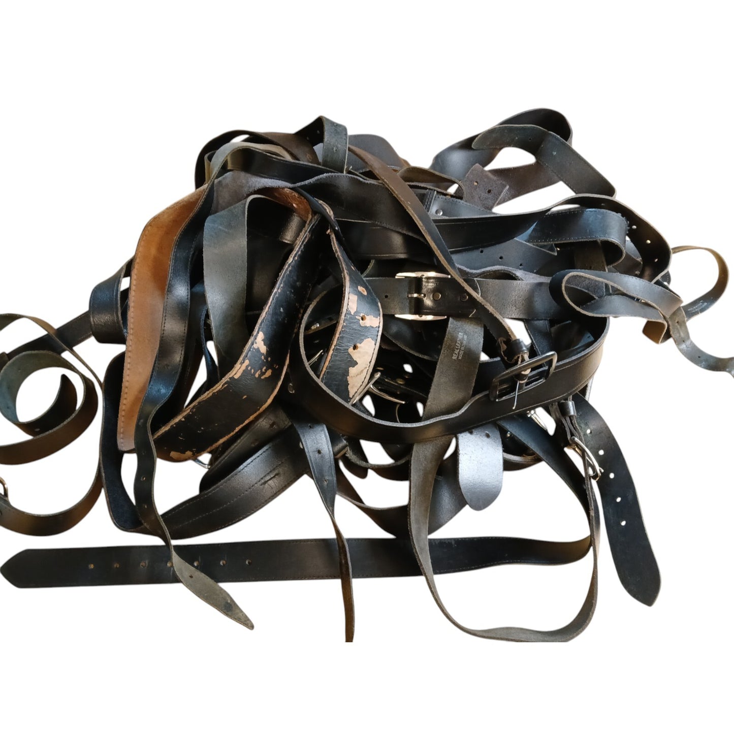 Leather Belts Used Upcycling Job Lot x 25 Various Black Sizes Craft Recycling
